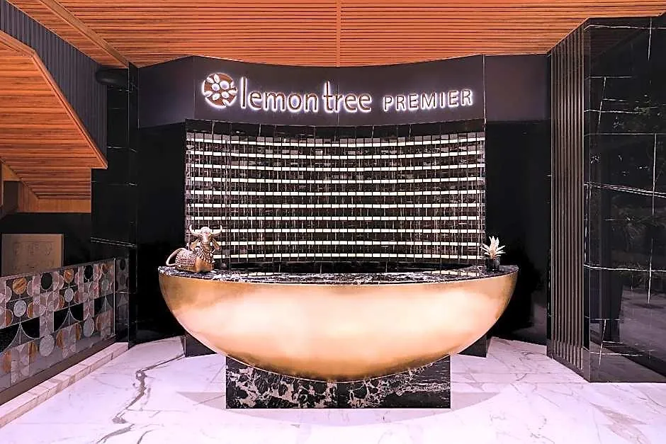 Grand Hometel A Sarovar Hotels-1